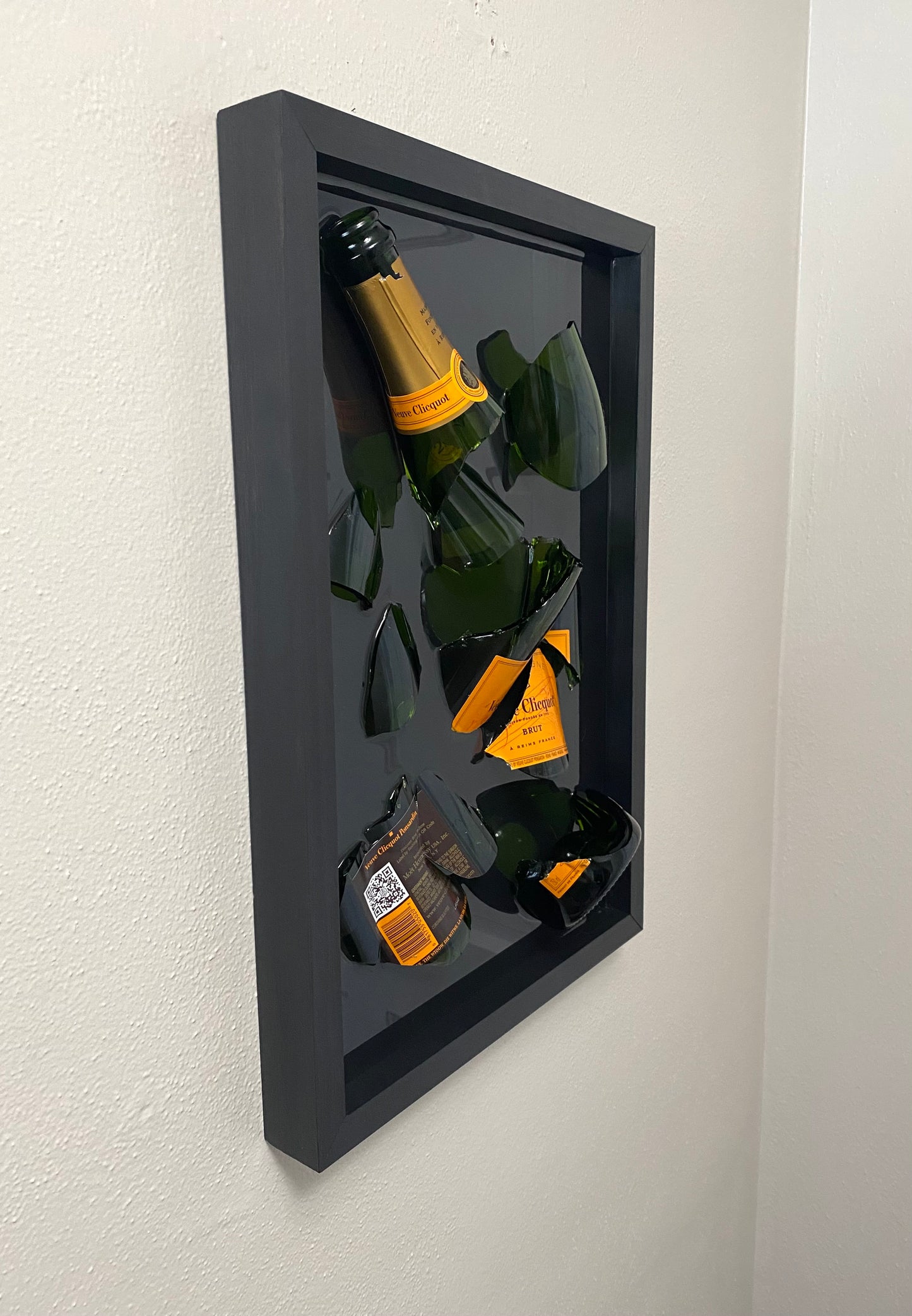 Smash Bottle: Veuve Clicquot